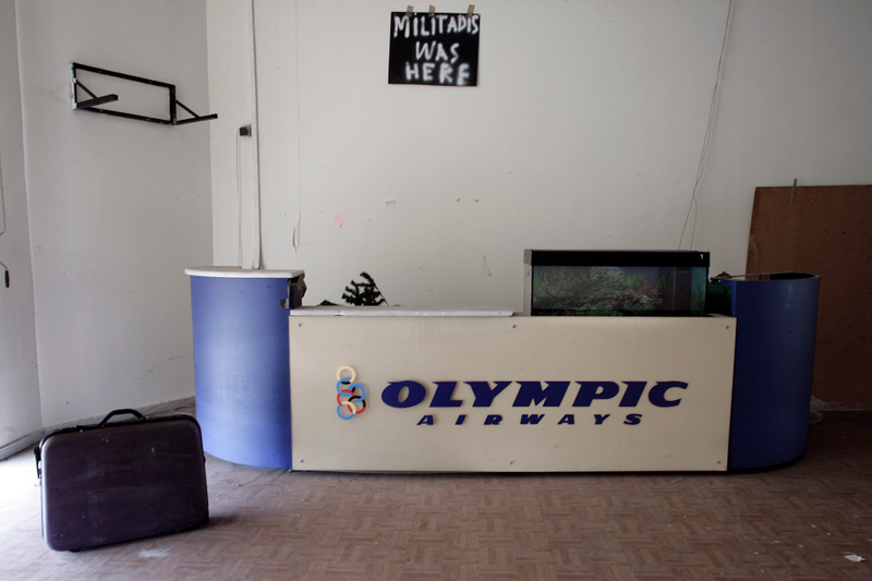 Illustration for article titled Athens' Abandoned International Airport Is Incredibly Creepy